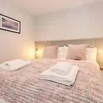 Adas Hideaway Nyaraló Kendal