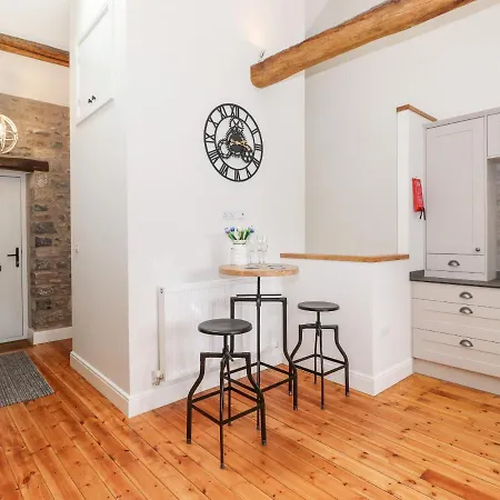 Сasa de vacaciones Adas Hideaway Kendal
