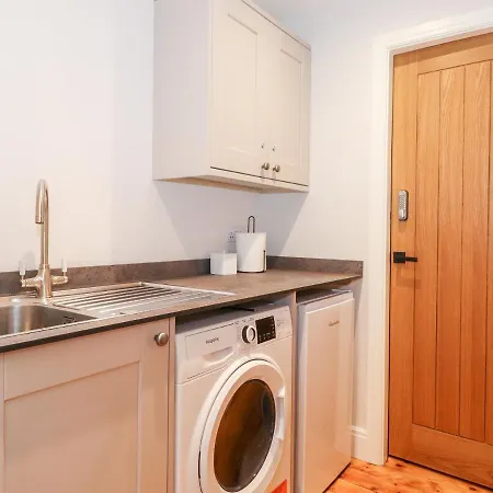 Сasa de vacaciones Adas Hideaway Kendal